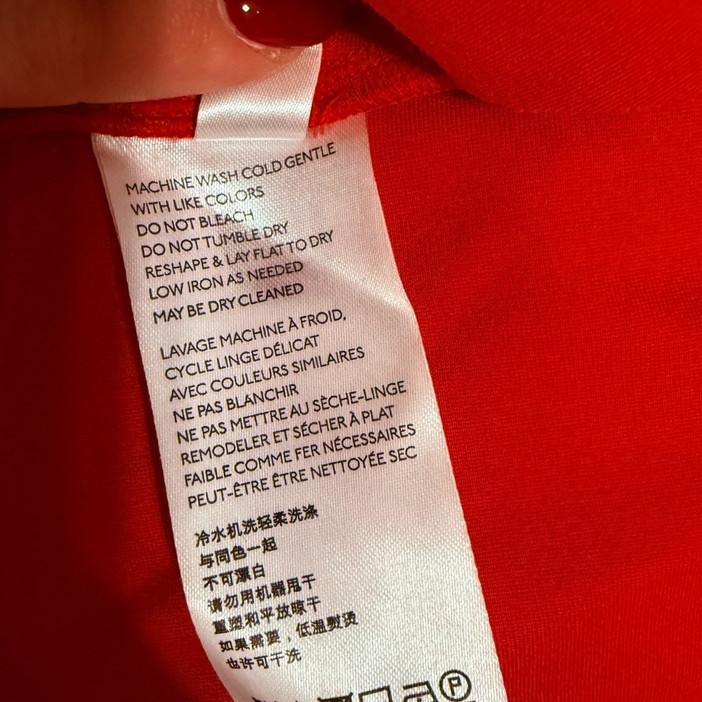 Anthropologie Mock Neck Red Sleeveless Peplum Blouse // Sz XL - Picture 3 of 4